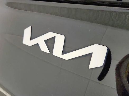Used 2023 Kia Sportage SX FWD image 16