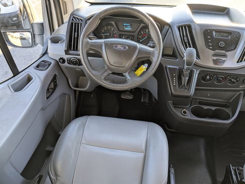 Used 2018 Ford Transit 350 XL image 17