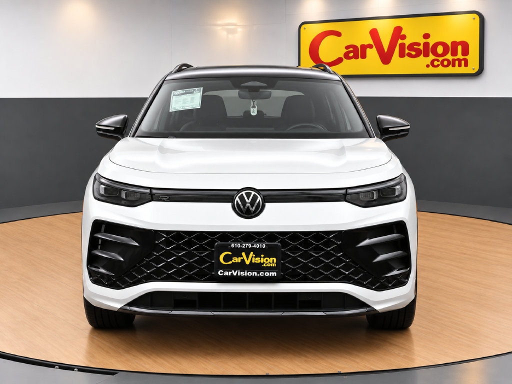 Used 2025 Volkswagen Tiguan SE R-Line AWD/4WD image 4