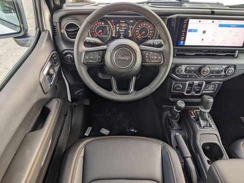 New 2026 Jeep Gladiator Mojave AWD/4WD image 11