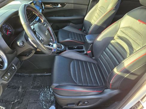 Used 2022 Kia Forte GT w/ GT2 Package image 10