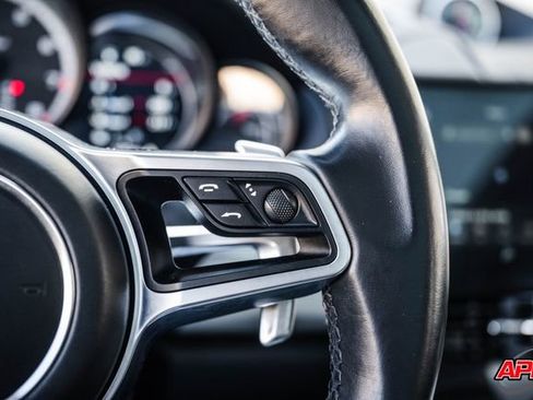 Used 2015 Porsche Cayenne Turbo image 55