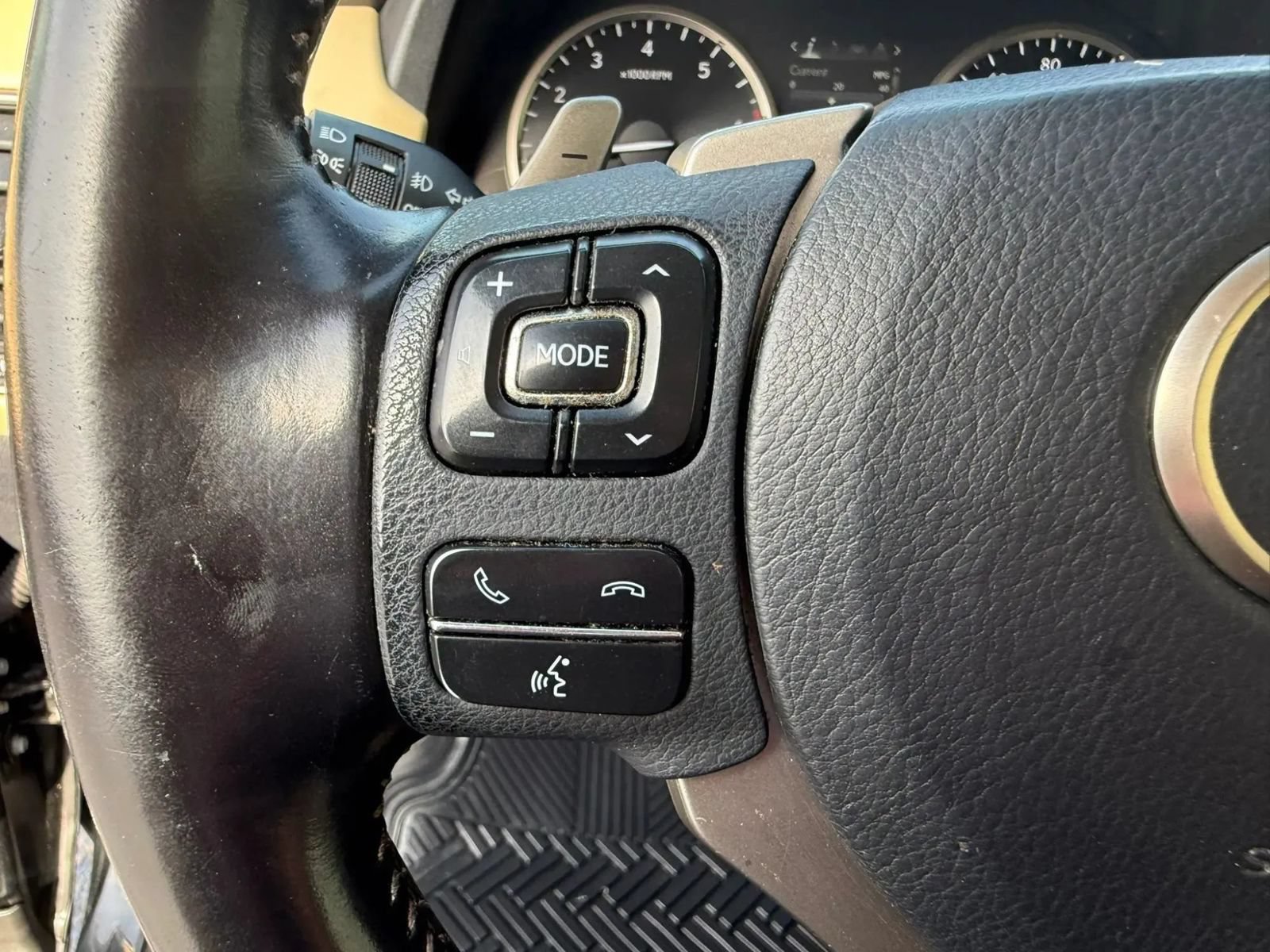 Used 2019 Lexus NX 300 FWD image 18