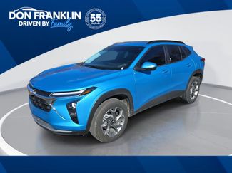 Used 2025 Chevrolet Trax LT w/ Driver Confidence Package FWD 360° Tour