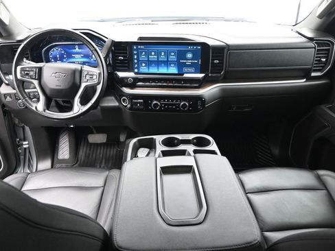 Used 2025 Chevrolet Silverado 2500 LT w/ Trail Boss Package AWD/4WD image 19