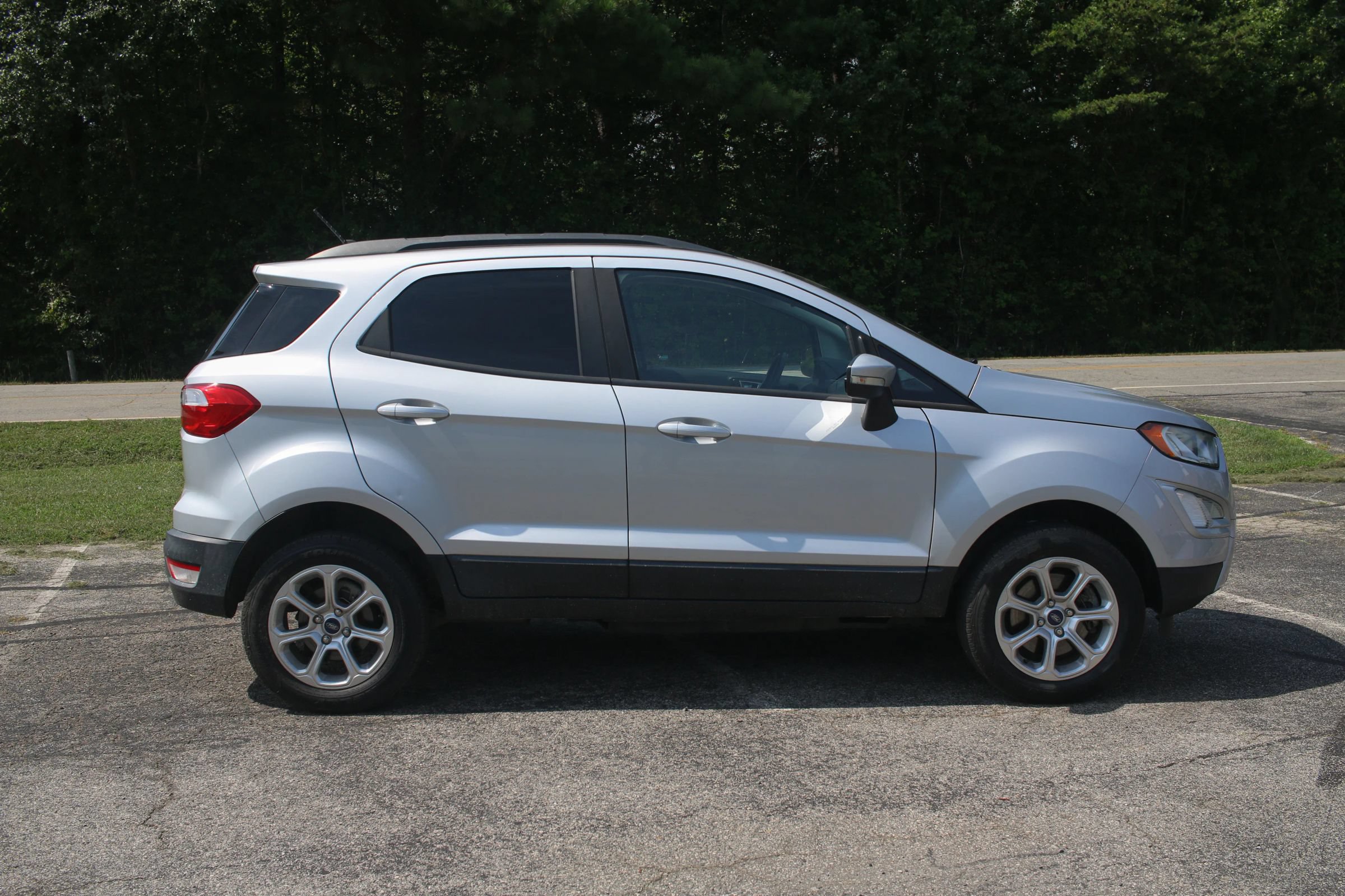 Used 2019 Ford EcoSport SE AWD/4WD image 8