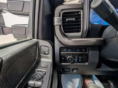 Used 2024 Ford F350 Platinum AWD/4WD image 29
