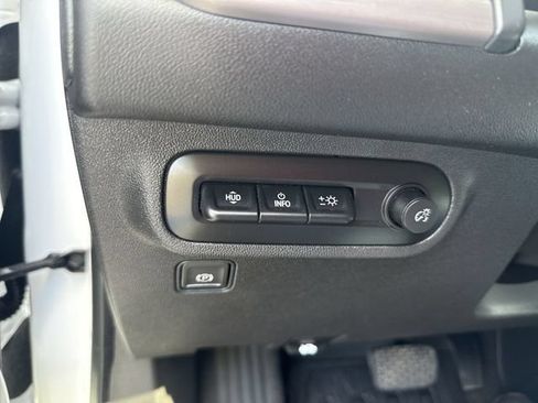 Used 2022 GMC Terrain AT4 w/ Infotainment Package II AWD/4WD image 18