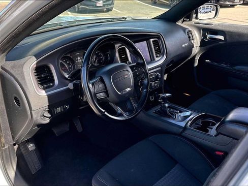 Used 2022 Dodge Charger GT w/ Driver Convenience Group AWD/4WD image 15