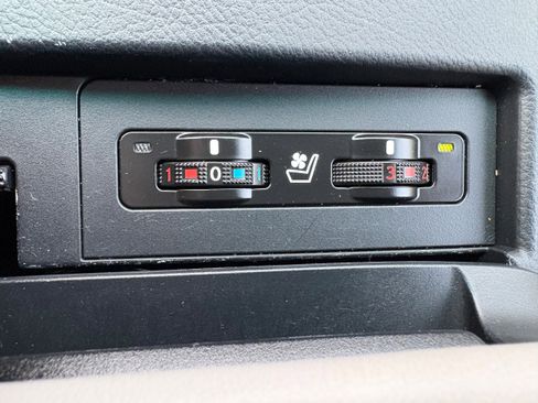 Used 2011 Lexus RX 350 AWD image 41