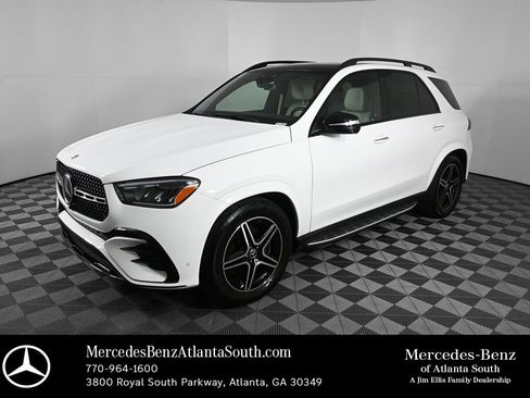 Used 2026 Mercedes-Benz GLE 450 4MATIC image 1