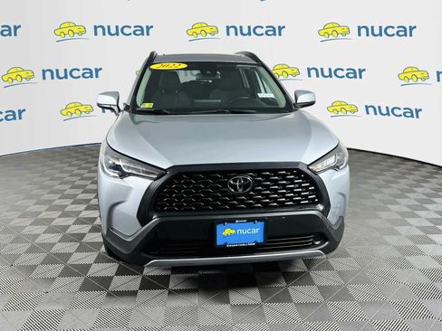 Used 2022 Toyota Corolla Cross LE w/ Moonroof Package AWD/4WD image 2