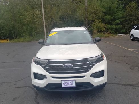 Used 2022 Ford Explorer XLT w/ Class IV Trailer Tow Package image 8