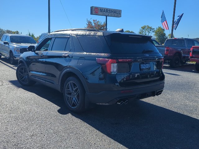 Used 2025 Ford Explorer ST w/ Sun And Sound Package AWD/4WD image 33