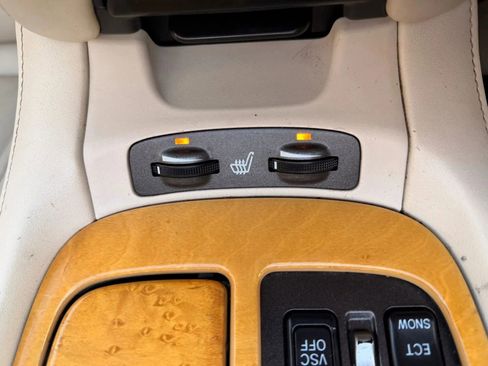 Used 2003 Lexus SC 430 SC 430 Convertible 2D image 30