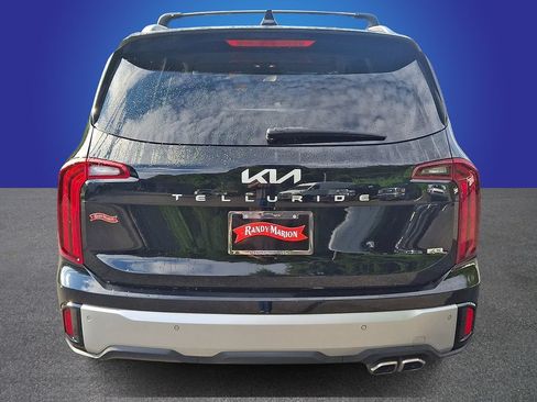 Used 2023 Kia Telluride S AWD/4WD image 5