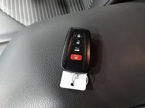 Used 2023 Toyota Camry SE FWD image 26