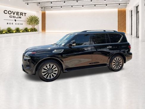 Used 2023 Nissan Armada SL w/ Midnight Edition Package RWD image 5