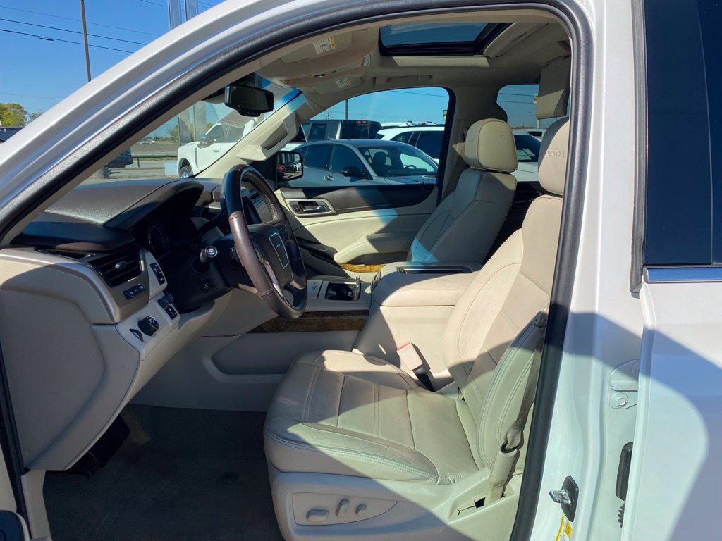Used 2017 GMC Yukon Denali w/ Open Road Package RWD image 10