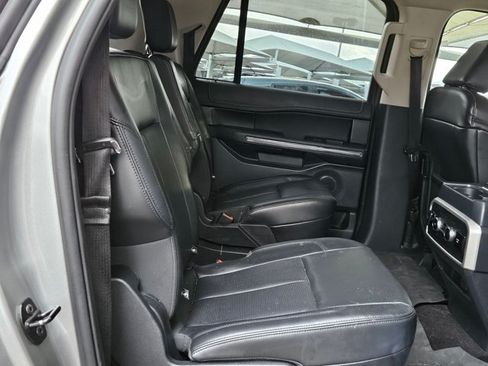 Used 2022 Ford Expedition Max XLT RWD image 19