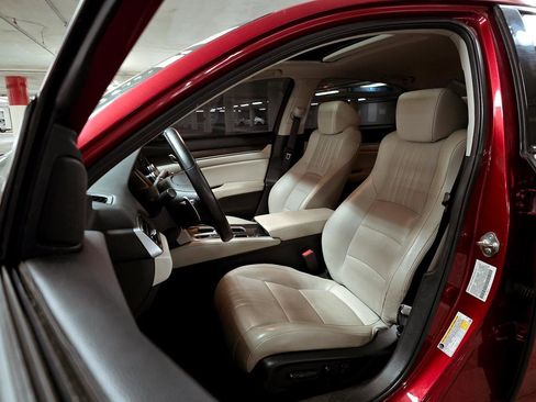 Used 2018 Honda Accord EX-L image 17