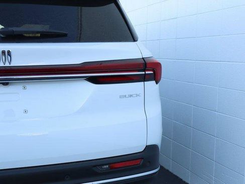 New 2026 Buick Enclave Preferred image 7