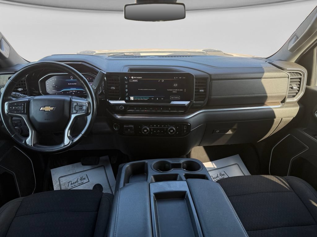 Used 2024 Chevrolet Silverado 2500 LT w/ All Star Edition AWD/4WD image 9
