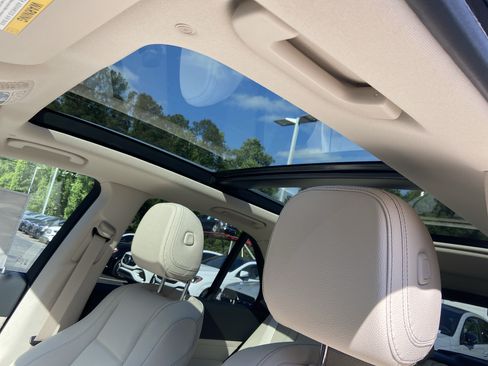 New 2026 Mercedes-Benz GLE 350 4MATIC image 29