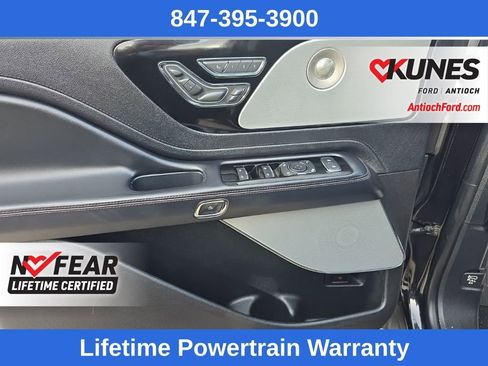 Used 2020 Lincoln Aviator Reserve w/ Equipment Group 201A image 16