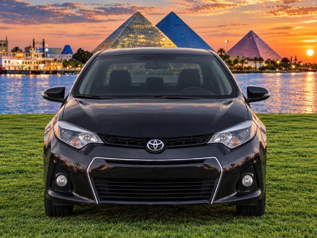 Used 2016 Toyota Corolla S FWD image 2