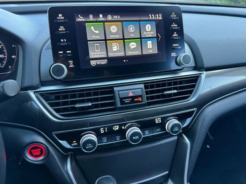 Used 2018 Honda Accord Sport image 36