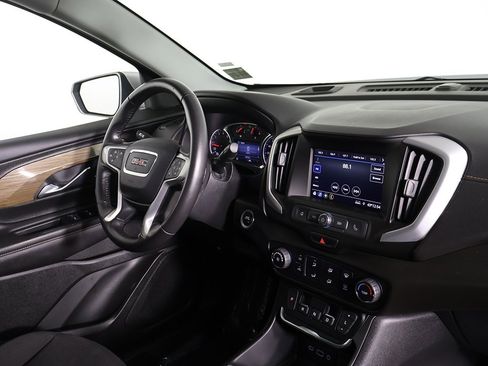 Used 2020 GMC Terrain SLE image 22