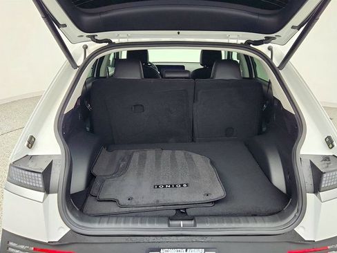 Used 2025 Hyundai Ioniq 5 SEL RWD image 21