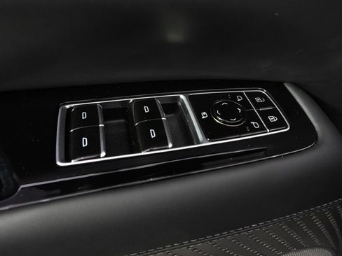 New 2026 Cadillac Escalade IQ Sport 2 w/ LPO, ONYX Package AWD/4WD image 24