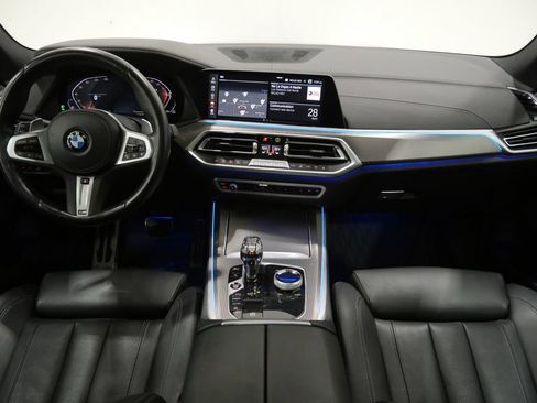 Used 2022 BMW X5 xDrive40i w/ M Sport Package AWD/4WD image 11