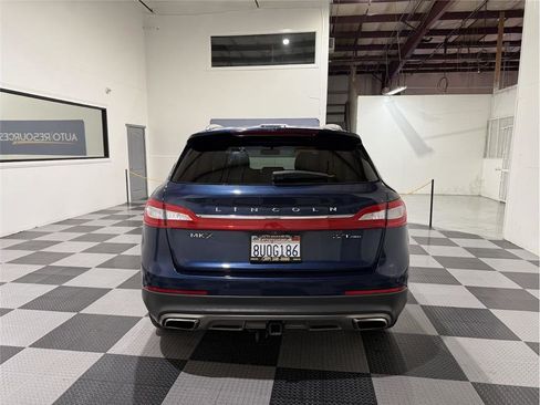 Used 2017 Lincoln MKX Reserve image 5