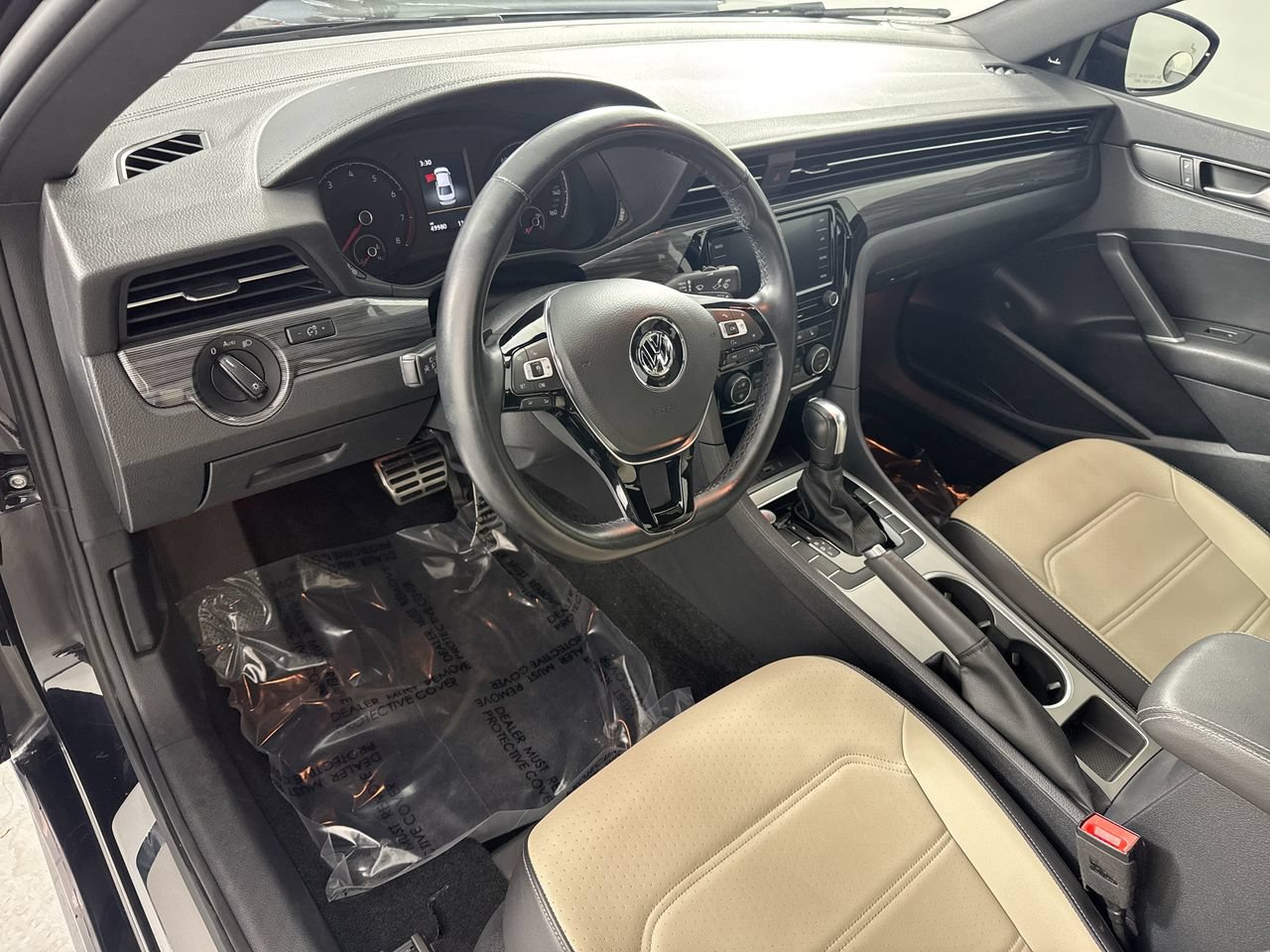 Used 2021 Volkswagen Passat 2.0T R-Line FWD image 8