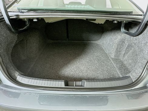 Used 2024 Volkswagen Jetta SE image 28