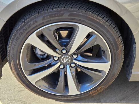 Used 2025 Acura TLX w/ Technology Package image 5