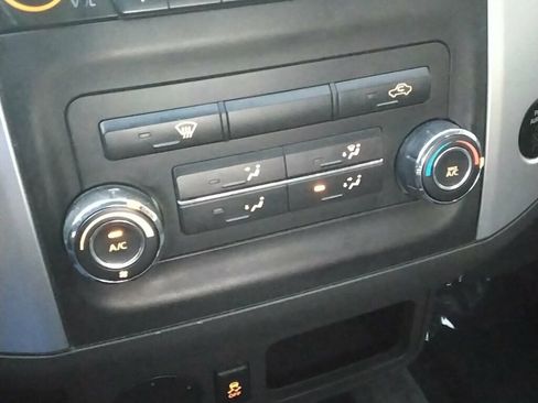 Used 2017 Nissan Frontier SV image 17