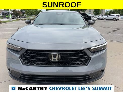 Used 2024 Honda Accord Sport image 3