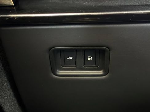 Used 2025 Land Rover Range Rover Sport Dynamic SE AWD/4WD image 34