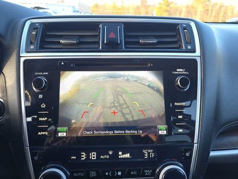 Used 2019 Subaru Outback 2.5i Limited image 13