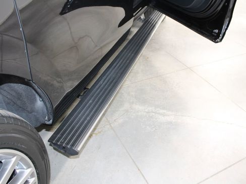 Used 2023 Ford Expedition Max Platinum image 13