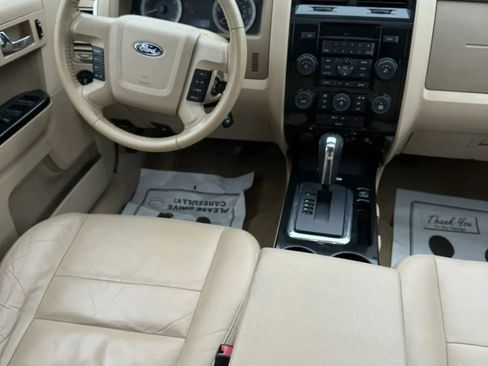 Used 2009 Ford Escape Limited FWD image 11