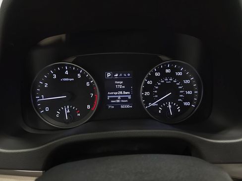 Used 2017 Hyundai Elantra Value Edition FWD image 16