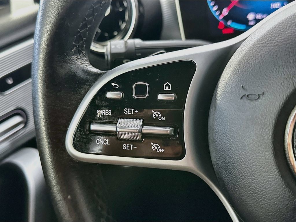 Used 2019 Mercedes-Benz A 220 w/ Premium Package image 25