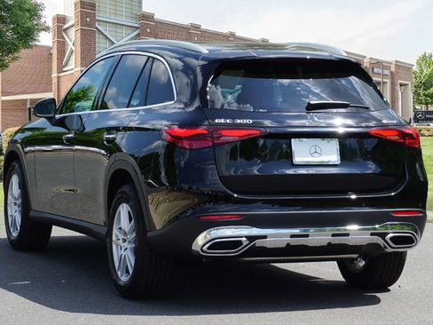 Certified 2025 Mercedes-Benz GLC 300 4MATIC image 7