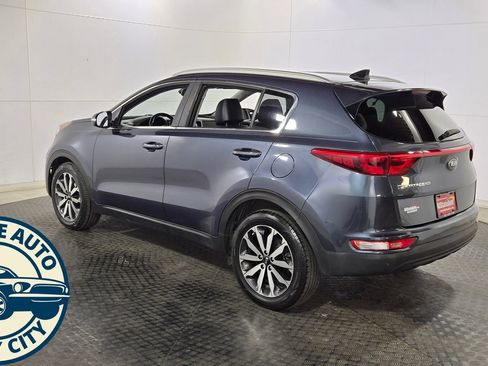 Used 2017 Kia Sportage EX w/ EX Technology Package FWD image 5