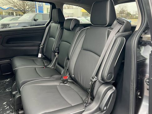 New 2026 Honda Odyssey Touring image 5